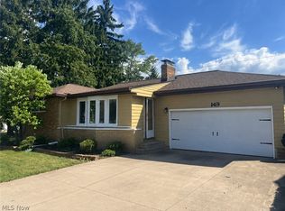 149 Parkway Dr, Eastlake, OH 44095