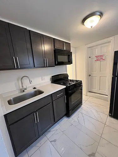 1700 S Charles St #2 Photo 1
