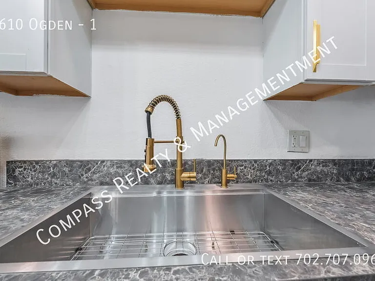 1610 E Ogden Ave #1 — Photo 14