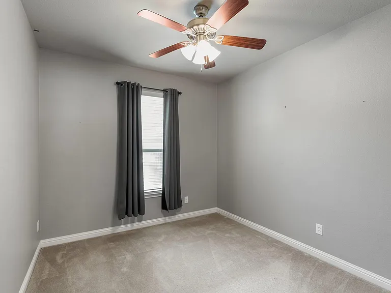 420 Wild Rose Dr — Photo 16