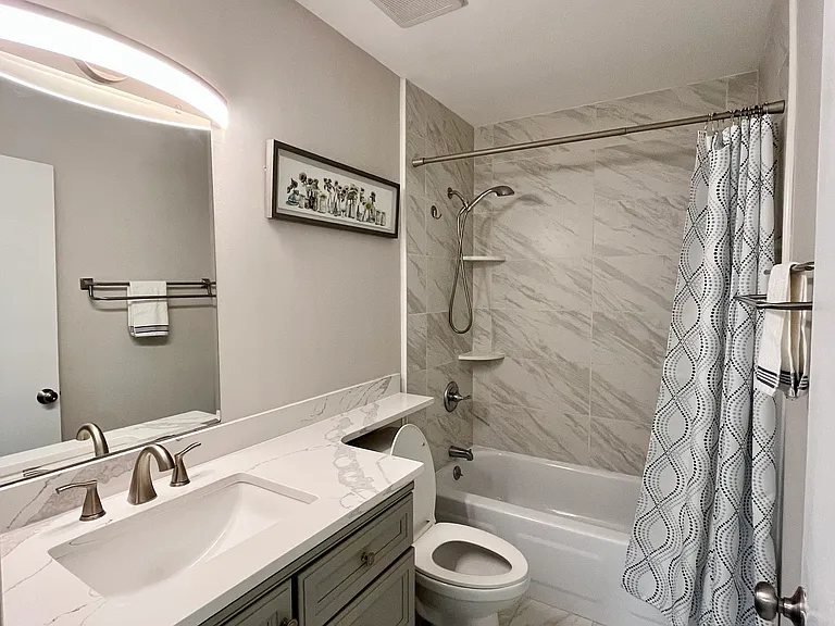 702 Meadow Woods Ln — Photo 13