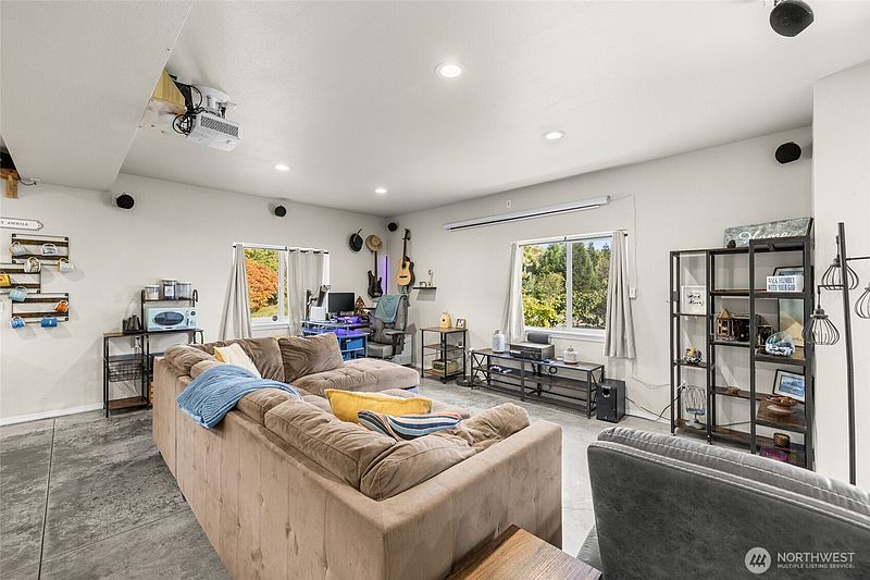 5th image of 3696 Legg Road