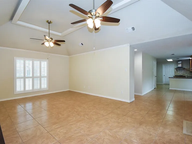 11914 Normont Dr — Photo 5