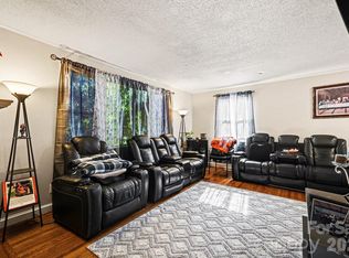 102 Azalea Rd, Lancaster, SC 29720