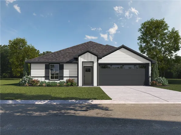 300 NW Pinwheel St, Gentry, AR 72734