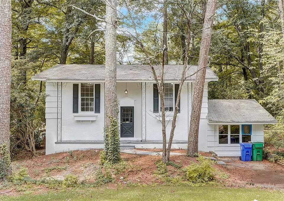 1st image of 4102 English Oak Dr
