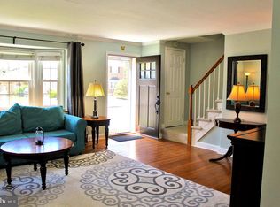 8242 Jeffers Cir, Towson, MD 21204