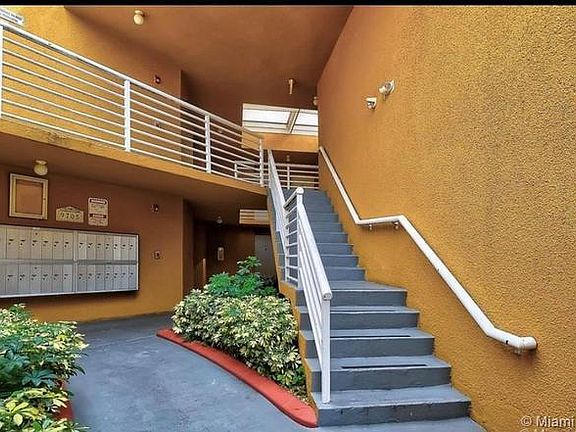 3rd image of 9705 Fontainebleau Blvd #B201