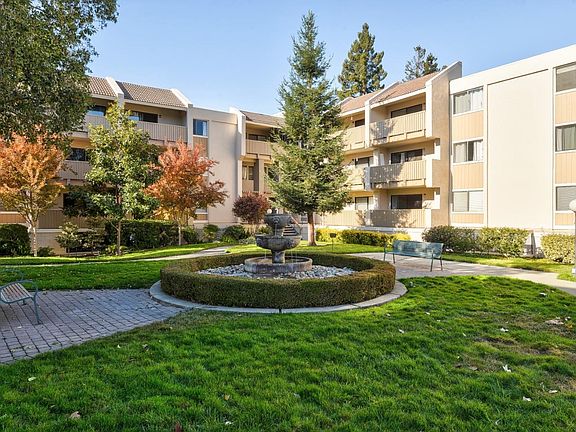 2nd image of 400 Ortega Ave APT 206