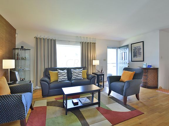 5th image of 1021 Barberry Ln
