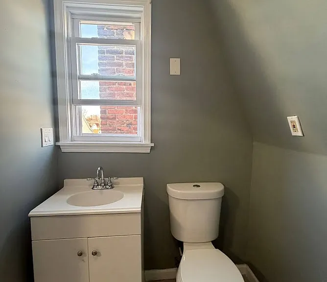 113 Isabella Ave #3A — Photo 8