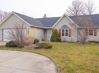 4939 Jaycox Rd, North Ridgeville, OH 44039