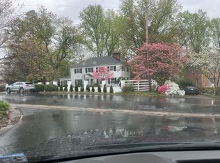 2404 Bennington Rd, Charlottesville, VA 22901