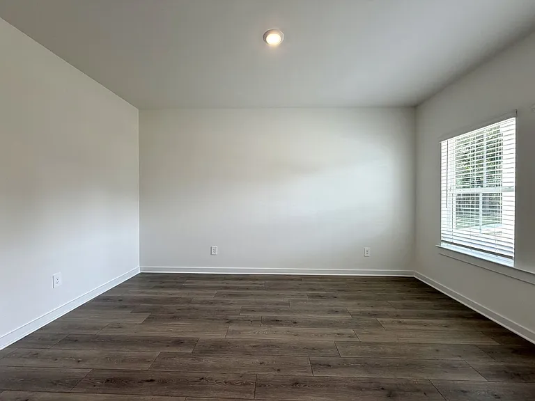 2372 Woodmeadow Dr — Photo 14