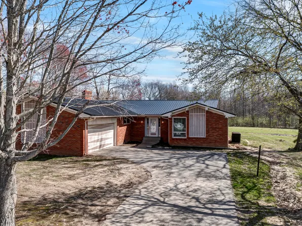 80 Hillside View Ln, Morehead, KY 40351