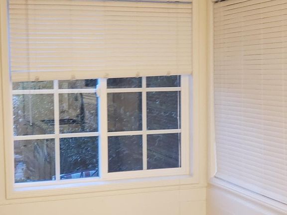 5th image of 10553 Camarillo St