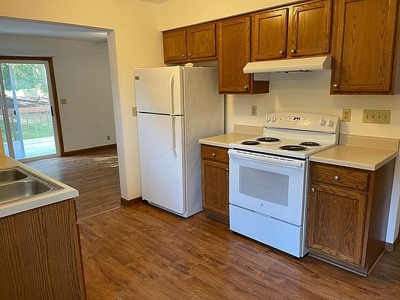 5th image of 4626 Fenton Ln