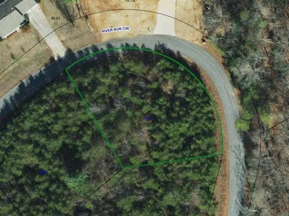 4299 River Run Cir #61, Hickory, NC 28602