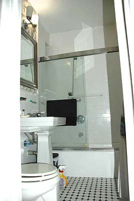 Rented by Evans Real Estate | media 38