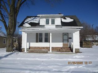 1651 Thomas St, Port Huron, MI 48060
