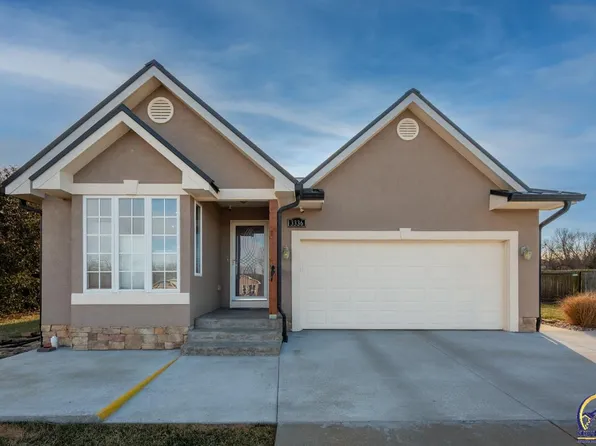 3336 SE Powell St, Topeka, KS 66605