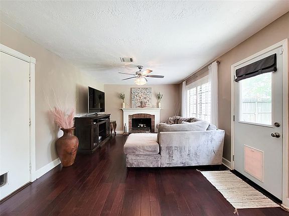 4th image of 8310 Lime Springs Dr