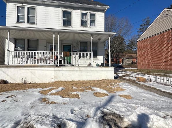 311 E Market St, Williamstown, PA 17098