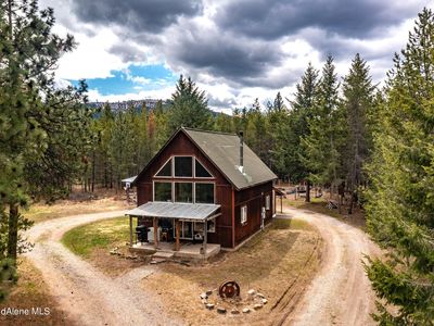 622 Hummingbird Ln, Blanchard, ID, 83804