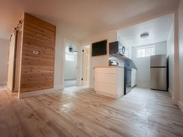 Grand West at Shadybrook, 916 N Prospect St #11, Colorado Springs, CO 80903