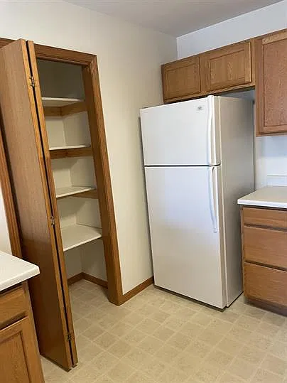 130 Liberty Lane - 6 — Photo 2