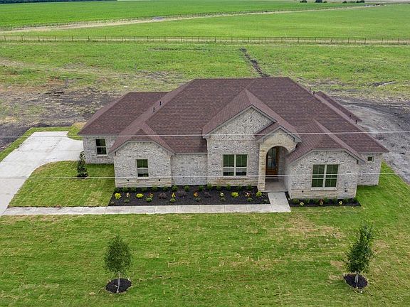 2nd image of 8961 County Road 4116