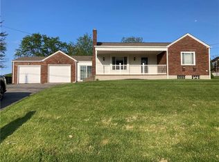 128 Shafer Rd, Coraopolis, PA 15108