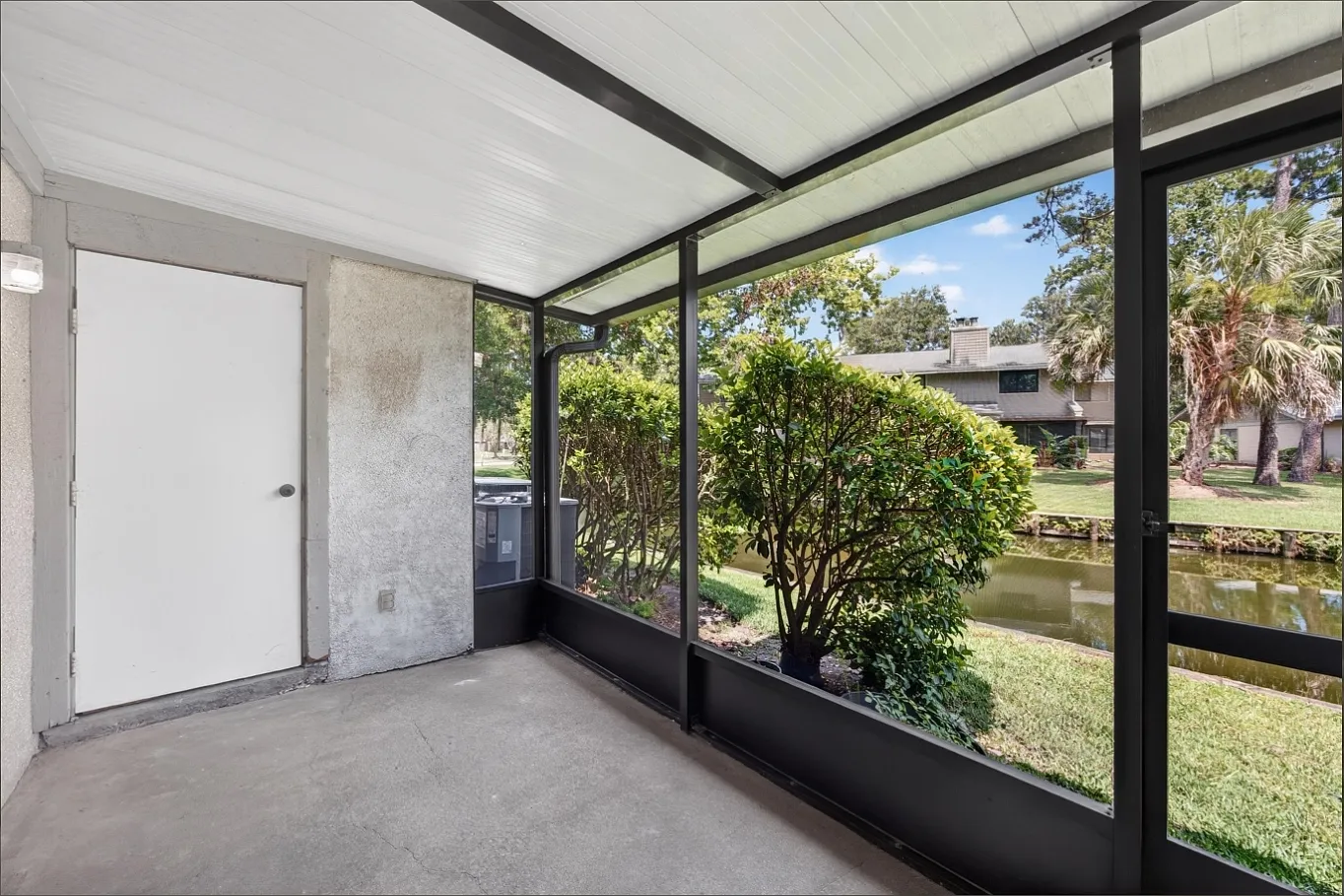 7701 Baymeadows Circle West - 1 — Photo 4