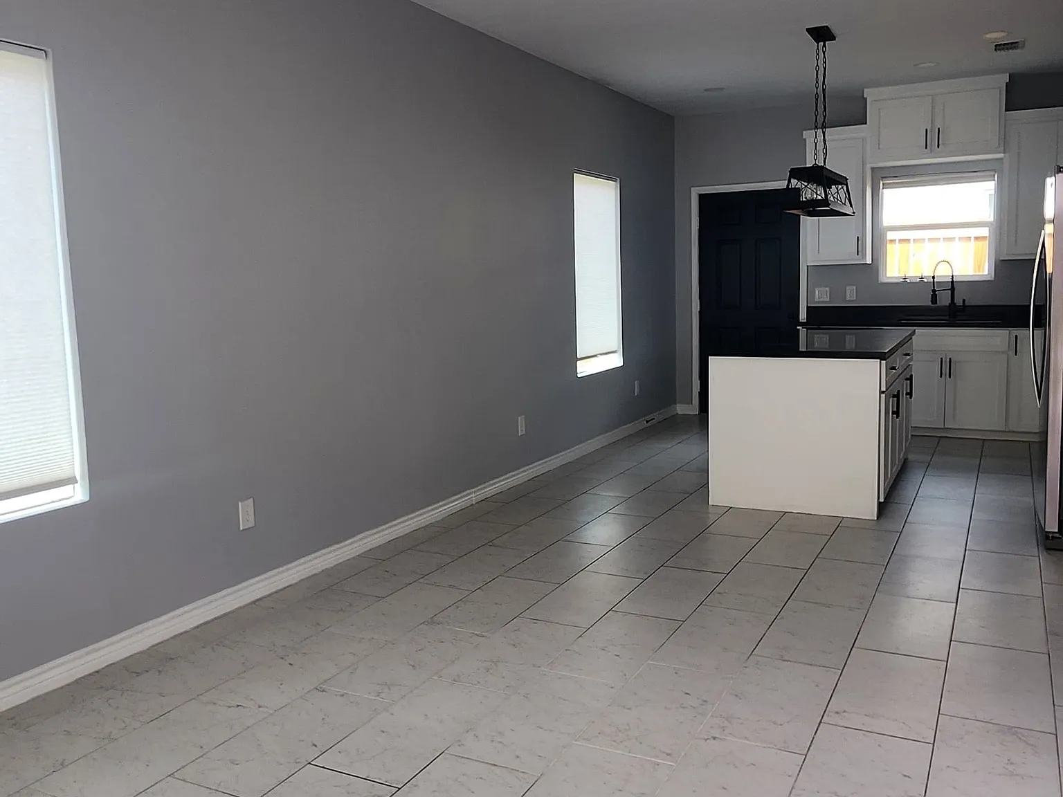 3 bed, 1200 sqft, $1,200 — Photo 4