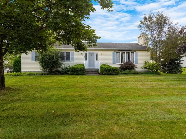 42 Park Ter, Sherrill, NY 13461