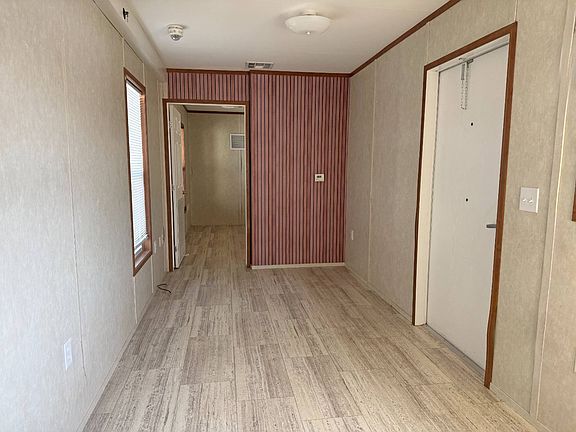 4th image of 1231 Hebert Ave #19