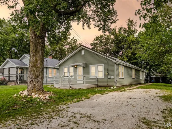 100 Morean St, Jerseyville, IL 62052