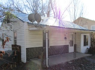 1714 E Unaka Ave, Johnson City, TN 37601