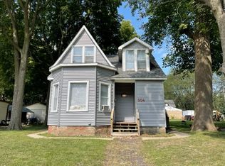 304 W Eureka St APT 2, Champaign, IL