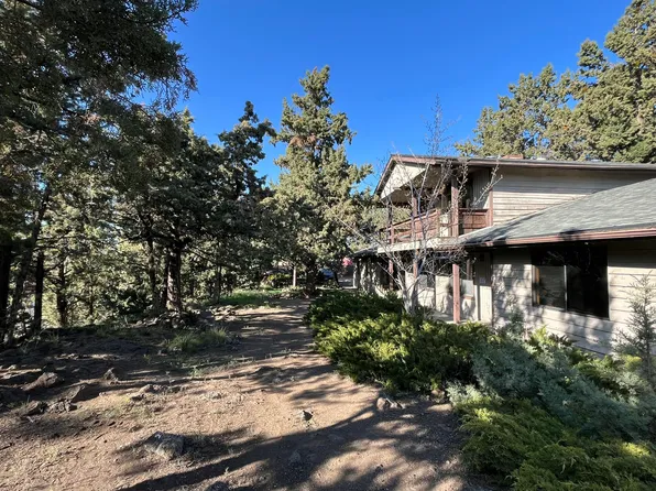 63270 Boyd Acres Rd, Bend, OR 97701