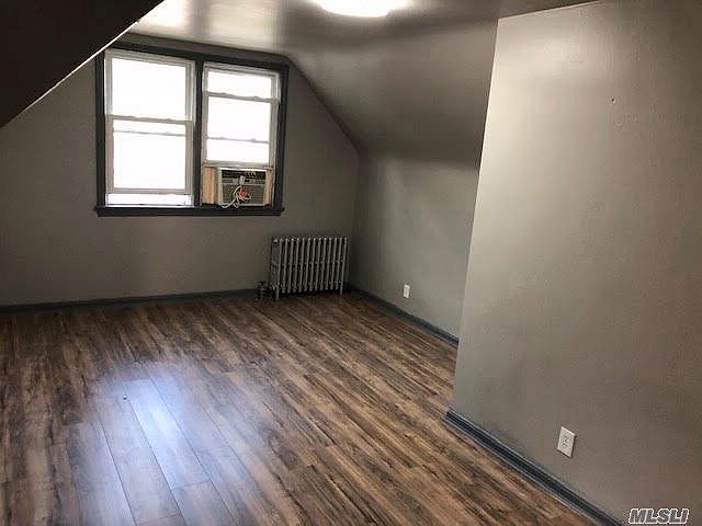 1st image of 11816 223rd St