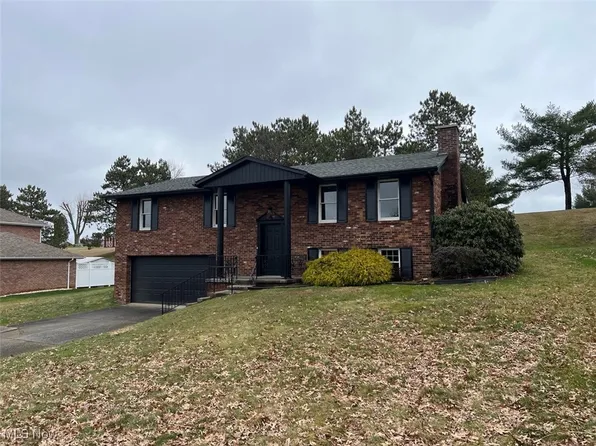 4514 Fairway Dr, Steubenville, OH 43953