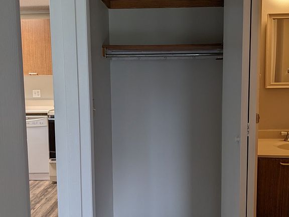 4th image of 15106 Pine Meadows Dr #6