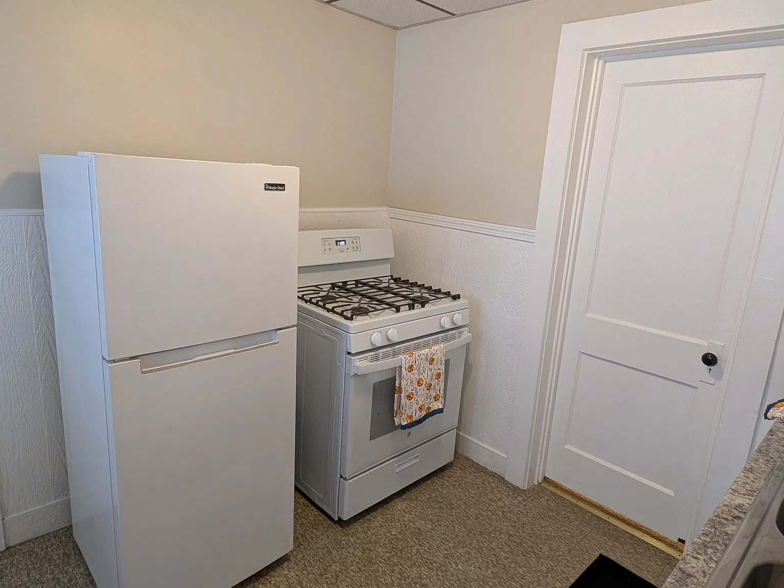 2 bed, 720 sqft, $1,080 — Photo 4