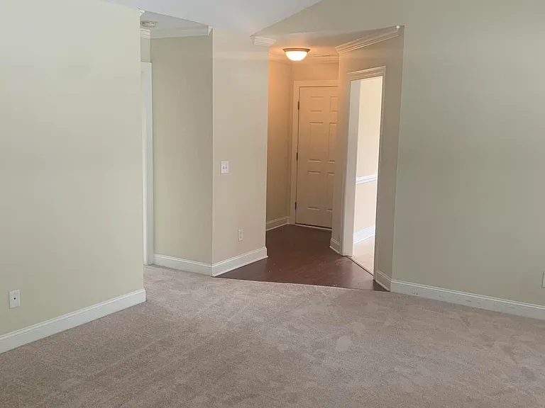 2629 Ange St — Photo 5
