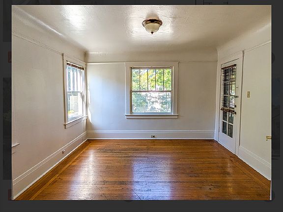 4th image of 2630 E St APT 1