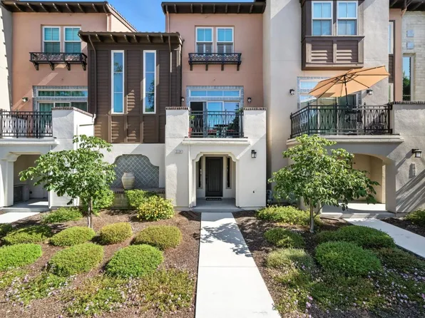 2326 Rock St, Mountain View, CA 94043