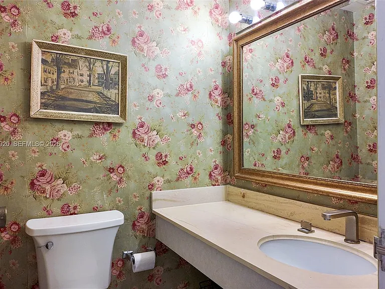 1950 S Ocean Dr #5B — Photo 16