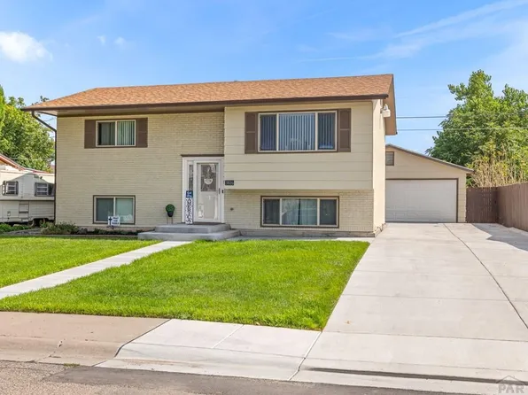 3816 Azalea St, Pueblo, CO 81005