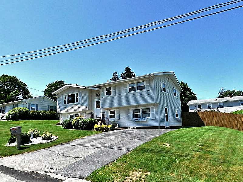 1st image of 172 Monterey Dr